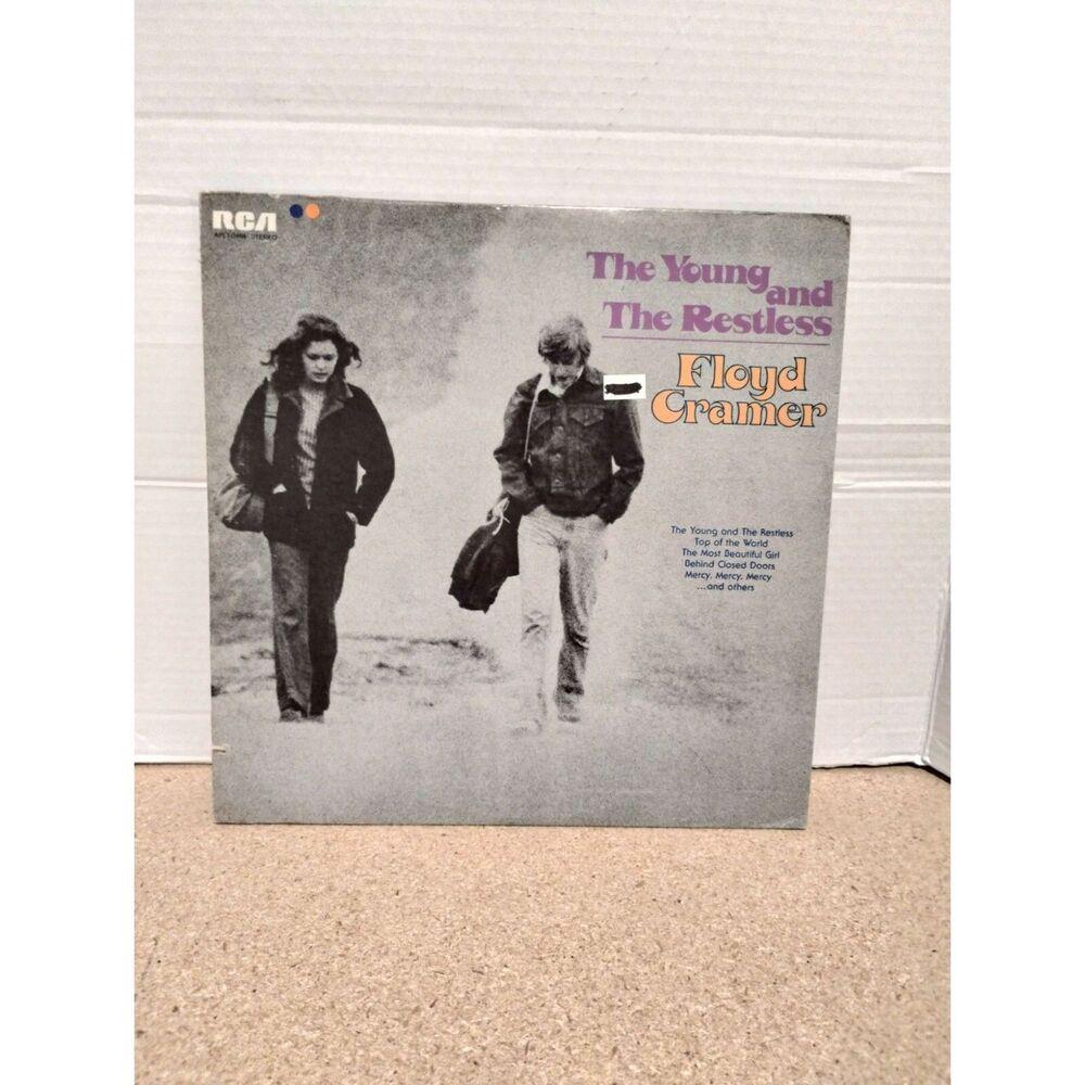 The Young And Restless by Floyd Cramer RCA APL1-0469